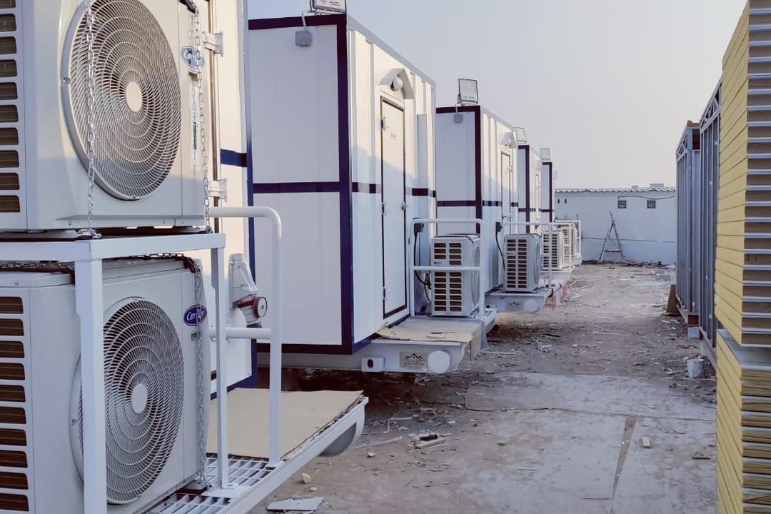 Stacked condensers mounted on the skid deck